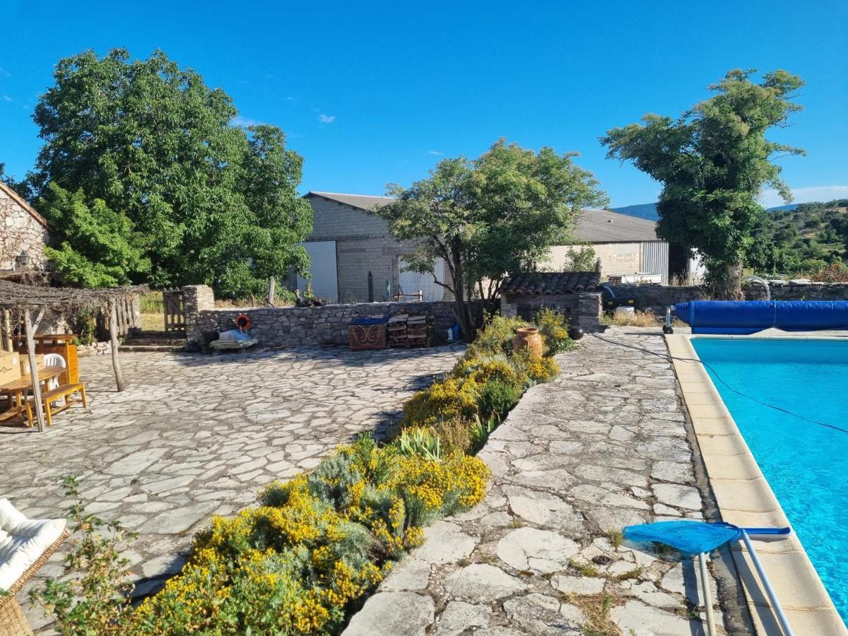 Gite De Navacelles Blandas Bagian luar foto