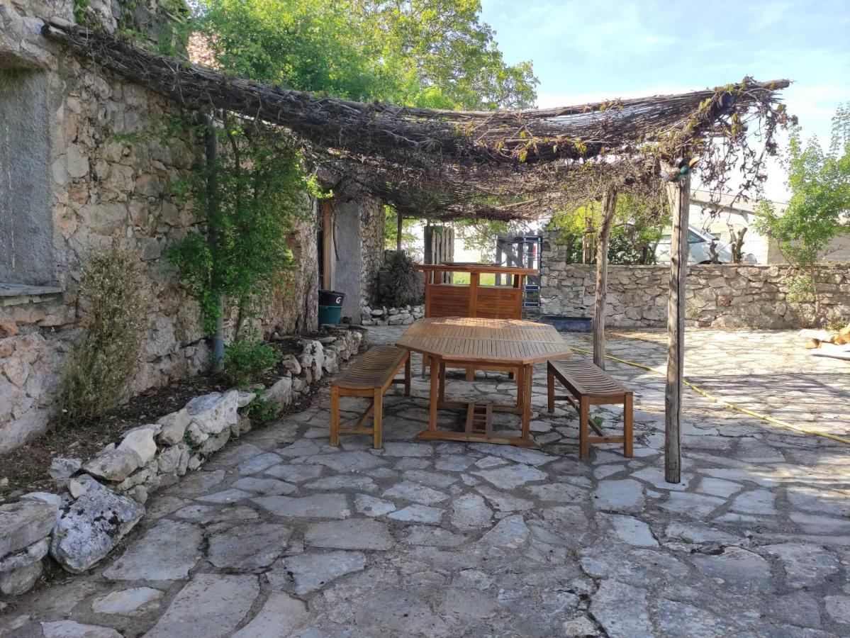 Gite De Navacelles Blandas Bagian luar foto